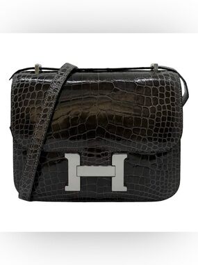 Crocodile Embossed Leather Shoulder Bag PHW H Shiny Black Alligator Constance 24